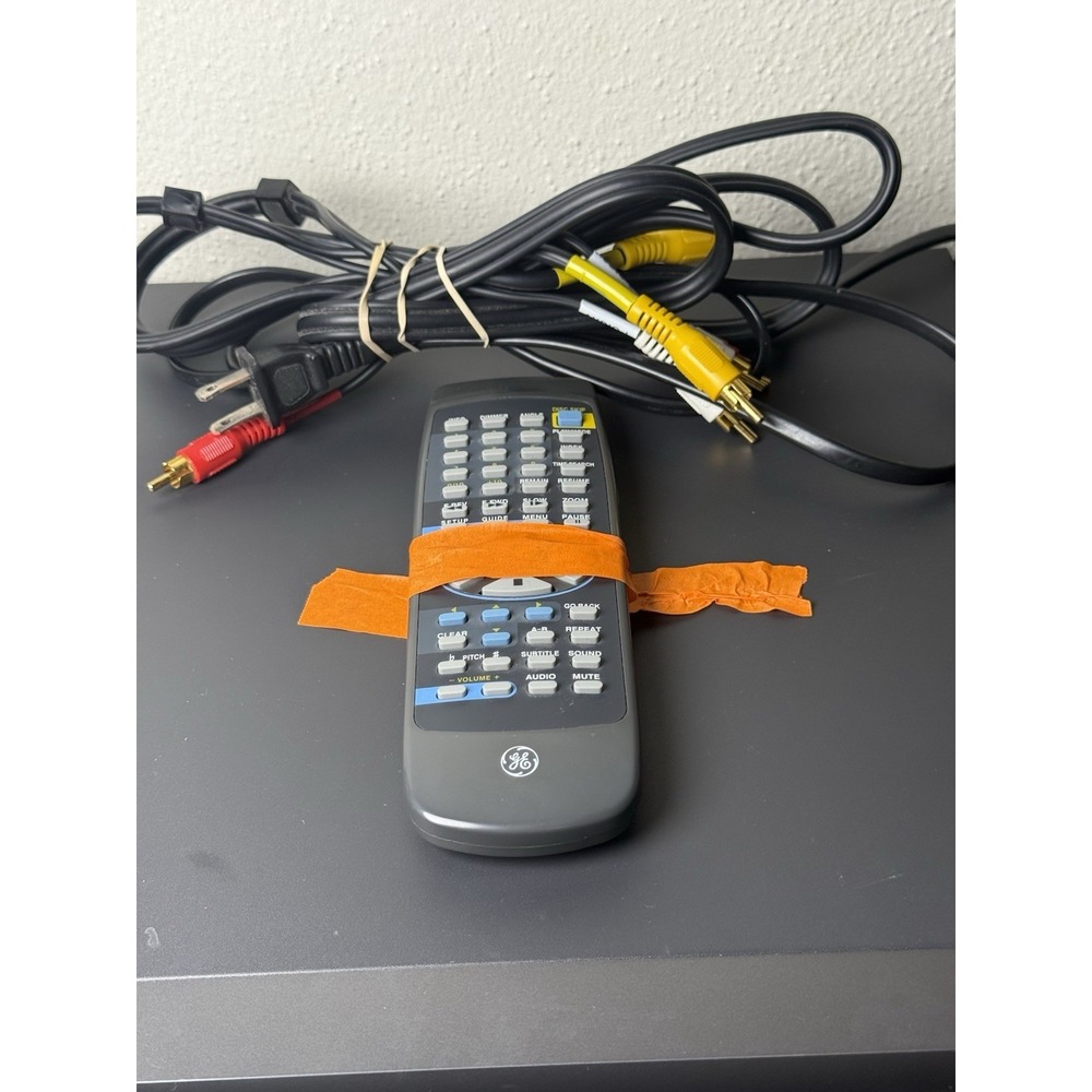 DVD Player With Control Remote - Picture 6 of 11